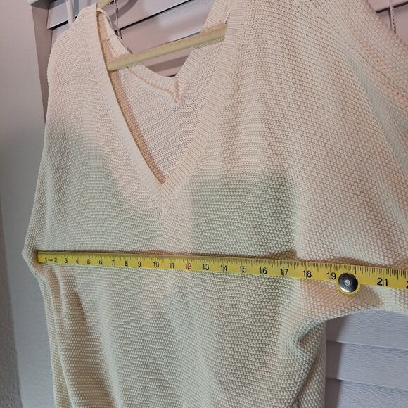 Anthropologie Size M Long Sleeve Front&back V Neck Cut Pullover Sweater - Picture 5 of 8